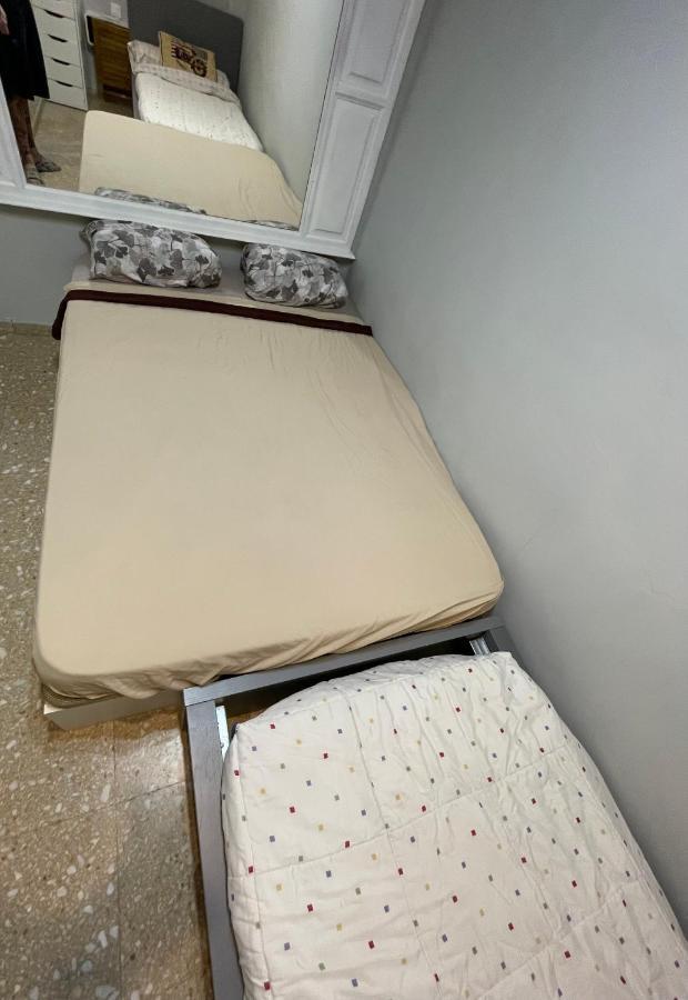バレンシアHabitacion Frente A Playa De La Malvarrosaアパートメント エクステリア 写真